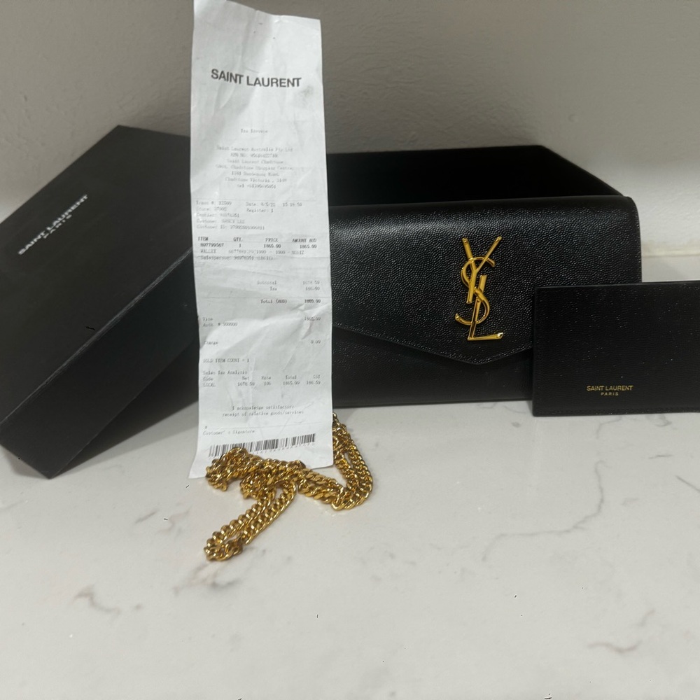 Yves Saint Laurent Black Leather Chain Bag * authentic*